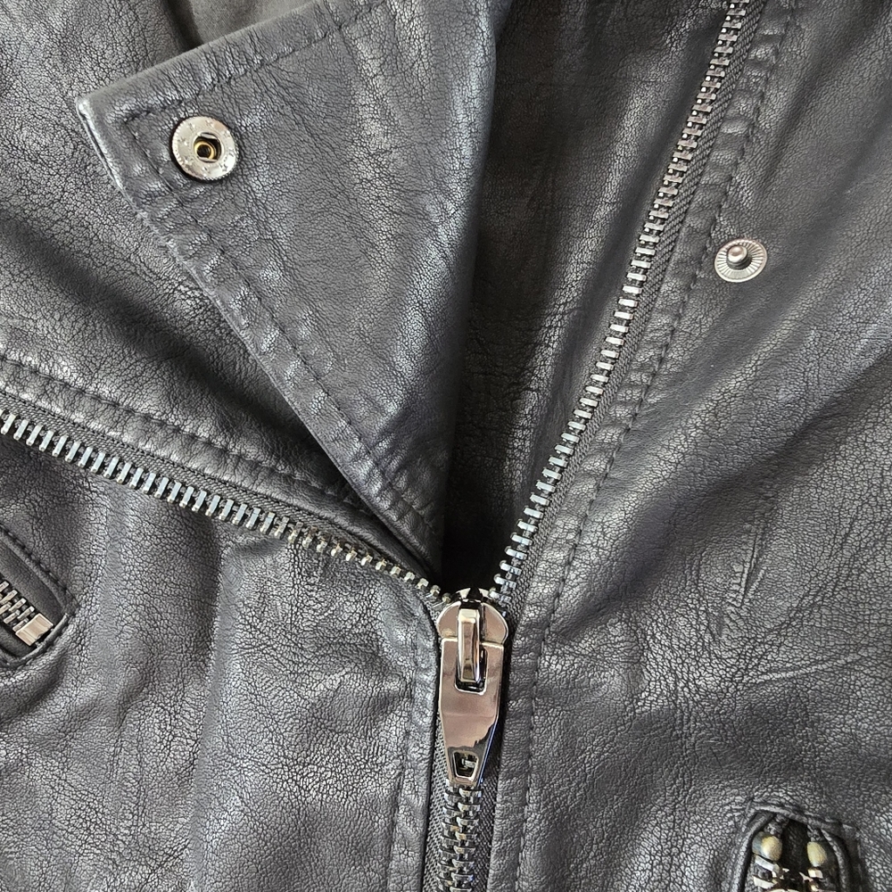 Blank NYC Faux Leather Vegan Moto Biker Rocker Chic Jacket Black Long Sleeve XS - Picture 4 of 15